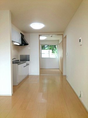 のマンスリーマンション・ウィークリーマンション「コーポＫＭⅧ 102・洋室(No.1499909)」メイン画像