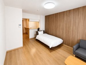 のマンスリーマンション・ウィークリーマンション「リバーヒルズ｜中越パルプ近く｜36㎡の家具家電付きワンルーム・駐車場無料 303・シングル（1R）(No.1500016)」メイン画像
