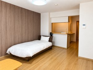 のマンスリーマンション・ウィークリーマンション「リバーヒルズ｜中越パルプ近く｜36㎡の家具家電付きワンルーム・駐車場無料 506・シングル（1R）(No.1500067)」メイン画像