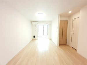 岐阜県のマンスリーマンション・ウィークリーマンション「アムールＤ 103・洋室(No.1500105)」メイン画像