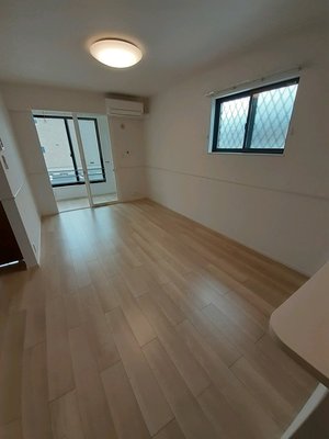 のマンスリーマンション・ウィークリーマンション「マ・メゾン三島　Ⅳ 101・洋室(No.1500110)」メイン画像