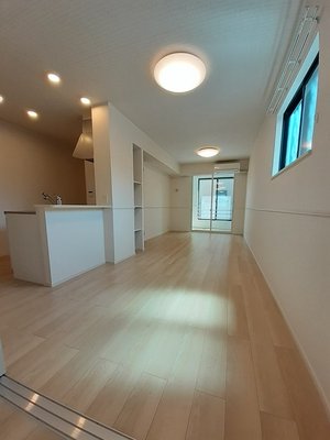 大分県のマンスリーマンション・ウィークリーマンション「プロムナードさくらの森 101・洋室(No.1500149)」メイン画像