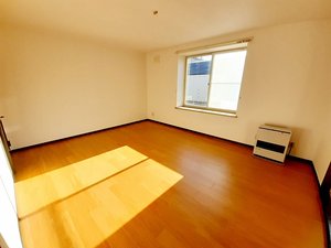 のマンスリーマンション・ウィークリーマンション「クレストール大沼 104・洋室(No.1500182)」メイン画像