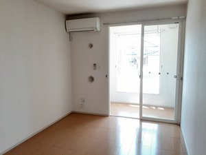 のマンスリーマンション・ウィークリーマンション「カームスクエアⅠ 102・洋室(No.1500513)」メイン画像