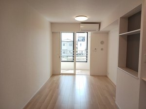 富山県厚生農業協同組合連合会高岡病院周辺のマンスリーマンション・ウィークリーマンション「メゾンひよのⅡ 202・洋室(No.1500524)」メイン画像