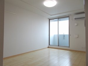 大阪府のマンスリーマンション・ウィークリーマンション「ライル　Ⅰ 301・洋室(No.1500638)」メイン画像