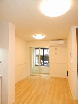 のマンスリーマンション・ウィークリーマンション「アクシス　ウィル　中野東 102・洋室(No.1500692)」メイン画像