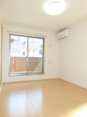 広島県のマンスリーマンション・ウィークリーマンション「ソフィアガーデンⅠ 202・洋室(No.1501654)」メイン画像