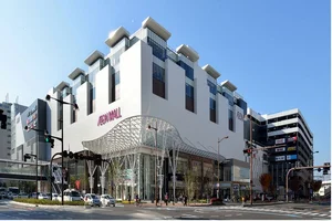 Kマンスリー駅元【岡山駅西口前】から岡山イオンモールまで徒歩9分。