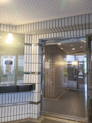 オートロック完備!セキュリティ面でも安心してお過ごしいただけます。