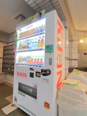 敷地内自販機