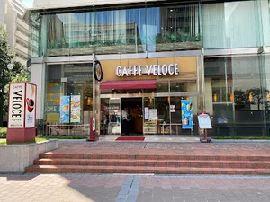 カフェ·ベローチェ 博多大博通り店