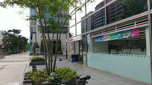 セブン-イレブン 博多三井ビル店