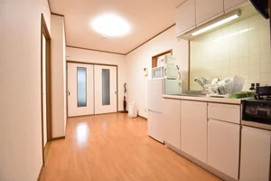 弊社の姫路ウィークリー、姫路マンスリーマンションでは、ご利用当日からご不便なくお過ごしいただけますよう、家具家電の他、多種類の備品を完備★