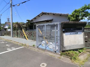 敷地内ゴミ捨て場