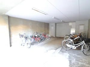 敷地内駐輪場　ご利用の際は予め弊社までお申し込みをお願いいたします。