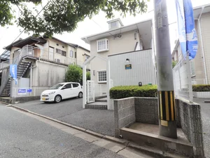 敷地内ゴミ捨て場