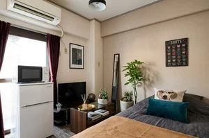 広島赤十字・原爆病院周辺のマンスリーマンション・ウィークリーマンション「Kマンスリー横川駅南口前（三篠橋） 1R-【角部屋】(No.153093)」メイン画像