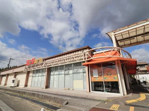 ジョージ田口店まで徒歩8分