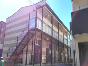 関東学院大学横浜・関内キャンパス周辺のマンスリーマンション・ウィークリーマンション「レオパレスラ　ルース 105(No.155203)」メイン画像