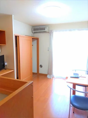 のマンスリーマンション・ウィークリーマンション「レオパレスパイン　ブルーム　Ⅱ 107(No.156746)」メイン画像