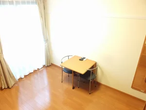 熊谷駅（埼玉県）のマンスリーマンション・ウィークリーマンション「レオパレスセレッソ 101(No.158698)」メイン画像