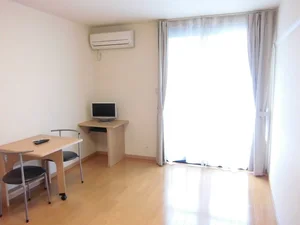 佐野駅（栃木県）のマンスリーマンション・ウィークリーマンション「レオパレスラ　フォンティー 104(No.159085)」メイン画像