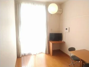 東京女子体育大学周辺のマンスリーマンション・ウィークリーマンション「レオパレスＣＯＵＲＡＧＥ 102(No.160640)」メイン画像