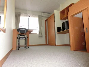 のマンスリーマンション・ウィークリーマンション「レオパレスＭＩＹＯ 201(No.162908)」メイン画像