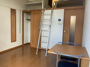 八丁馬場駅（熊本県）のマンスリーマンション・ウィークリーマンション「レオパレスグリーン神水 107(No.168549)」メイン画像