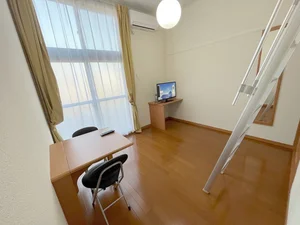 木屋町駅（愛媛県）のマンスリーマンション・ウィークリーマンション「レオパレスハイブリッジ 102(No.170712)」メイン画像