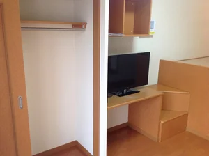 のマンスリーマンション・ウィークリーマンション「レオパレスジュネスピューパ　Ⅱ 101(No.171506)」メイン画像