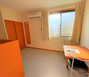 のマンスリーマンション・ウィークリーマンション「レオパレス八ヶ崎 203(No.181311)」メイン画像