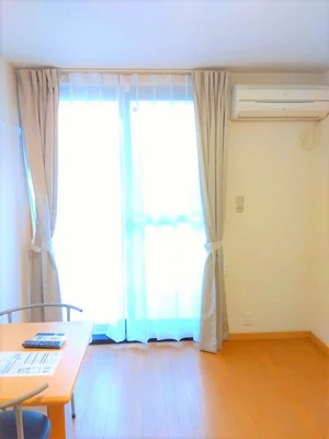 のマンスリーマンション・ウィークリーマンション「レオパレスシティーＤ 102(No.181581)」メイン画像