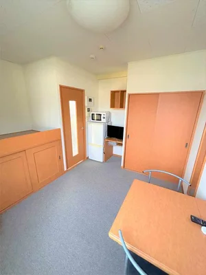 のマンスリーマンション・ウィークリーマンション「レオパレスアミティエ 205(No.184098)」メイン画像