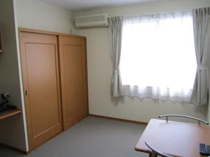 館林駅（群馬県）のマンスリーマンション・ウィークリーマンション「レオパレスさぎしまⅢ 202(No.185966)」メイン画像