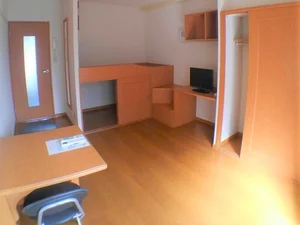 のマンスリーマンション・ウィークリーマンション「レオパレスコンフォール屋島 103(No.188436)」メイン画像