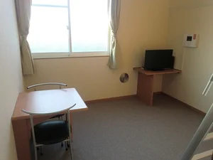 東京都のマンスリーマンション・ウィークリーマンション「レオパレス原山 105(No.189809)」メイン画像