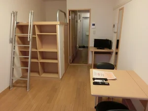 のマンスリーマンション・ウィークリーマンション「レオパレスリヴェール 107(No.195108)」メイン画像