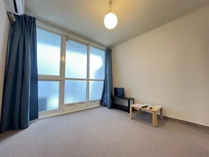 のマンスリーマンション・ウィークリーマンション「レオパレスＮＡＮＡＫＩＩ 304(No.195650)」メイン画像