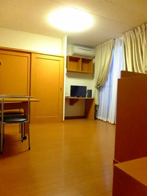 のマンスリーマンション・ウィークリーマンション「レオパレスＷ　Ｋハイツ 103(No.198985)」メイン画像