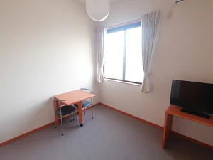 福山平成大学周辺のマンスリーマンション・ウィークリーマンション「レオパレスレスポワール 201(No.200224)」メイン画像