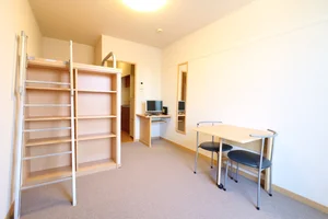 枚方市駅（大阪府）のマンスリーマンション・ウィークリーマンション「レオパレスグローリー 202(No.201000)」メイン画像