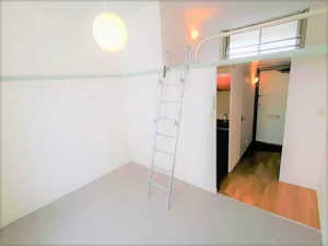 関西学院大学西宮北口キャンパス周辺のマンスリーマンション・ウィークリーマンション「レオパレスブリリアント 105(No.202311)」メイン画像