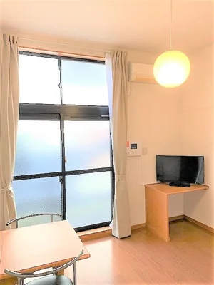 のマンスリーマンション・ウィークリーマンション「レオパレスドリーム甲東園 103(No.202417)」メイン画像