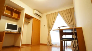 のマンスリーマンション・ウィークリーマンション「レオパレスルミエール 107(No.202935)」メイン画像