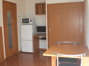 のマンスリーマンション・ウィークリーマンション「レオパレスＳｎｏｗｄｒｏｐ 201(No.204457)」メイン画像