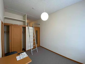 竜田口駅（熊本県）のマンスリーマンション・ウィークリーマンション「レオパレス一里木 201(No.209331)」メイン画像