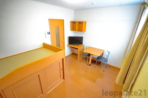 愛媛県のマンスリーマンション・ウィークリーマンション「レオパレスユアーズⅢ 106(No.214237)」メイン画像