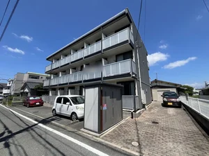 松山東雲短期大学周辺のマンスリーマンション・ウィークリーマンション「レオパレス雄新ひまわり 104(No.214444)」メイン画像